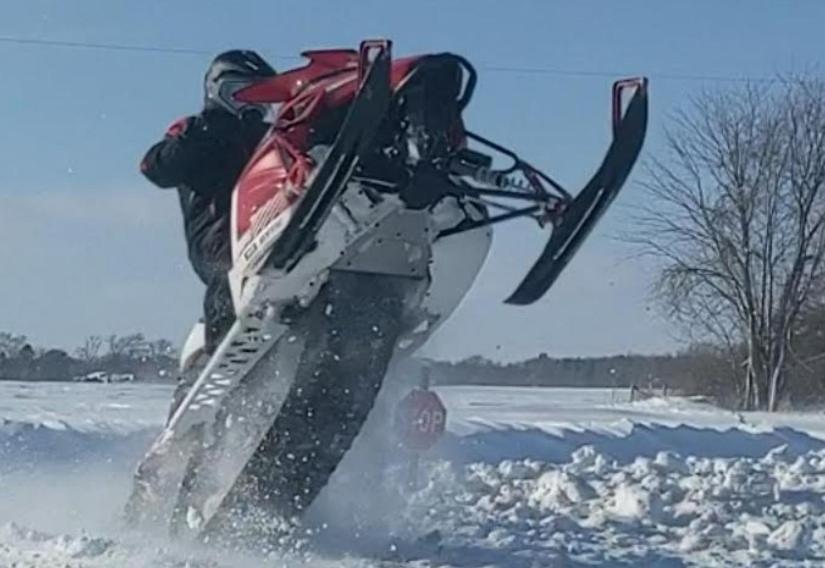 Lakeshore Motel Ice Lake Iron River Εξωτερικό φωτογραφία