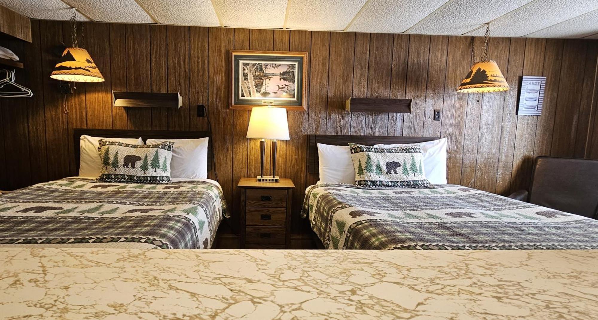 Lakeshore Motel Ice Lake Iron River Εξωτερικό φωτογραφία